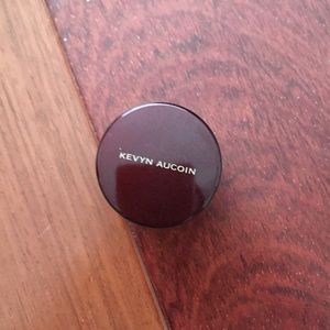Kevyn Aucoin Sensual Skin Enhancer